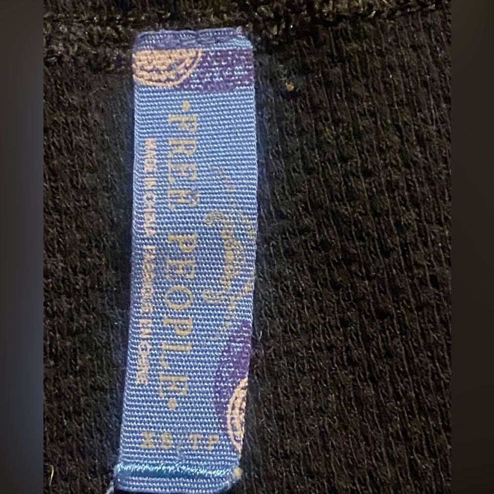 RARE Free People Black Babydoll Henley Waffle Thermal Top - Crochet detail - XS - Picture 7 of 8